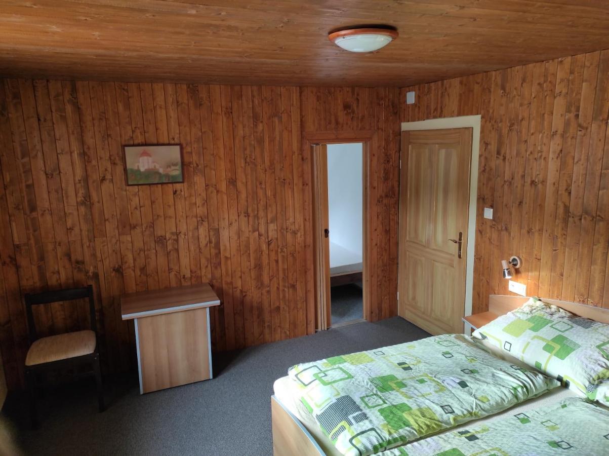 Vranov Apartment *